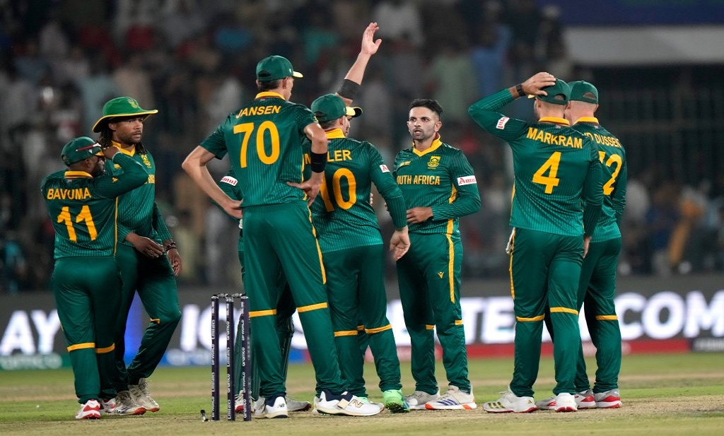 Champions Trophy 2025 AFG vs SA : दक्षिण अफ्रीका ने अफगानिस्तान को 107 रनों से हराया, रायन रिकेटलन की शतकीय पारी और रबाडा की गेंदबाजी ने किया कमाल